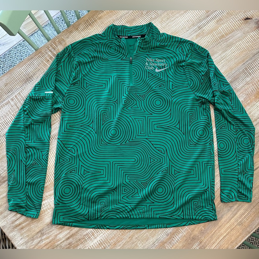 Nike men’s running long sleeve shirt